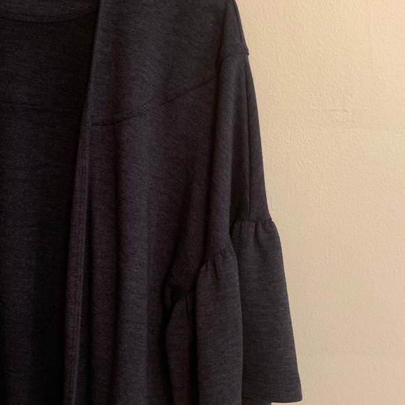 Pebble and Stone Heather Blue Cardigan - Picture 3 of 4